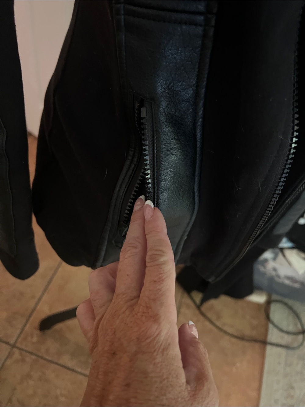 blanc noir Black Jacket with Contrast Interior - Picture 6 of 16
